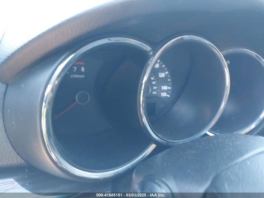 2011 Kia Sorento Lx VIN: 5XYKT3A10BG124386 Lot: 41685151