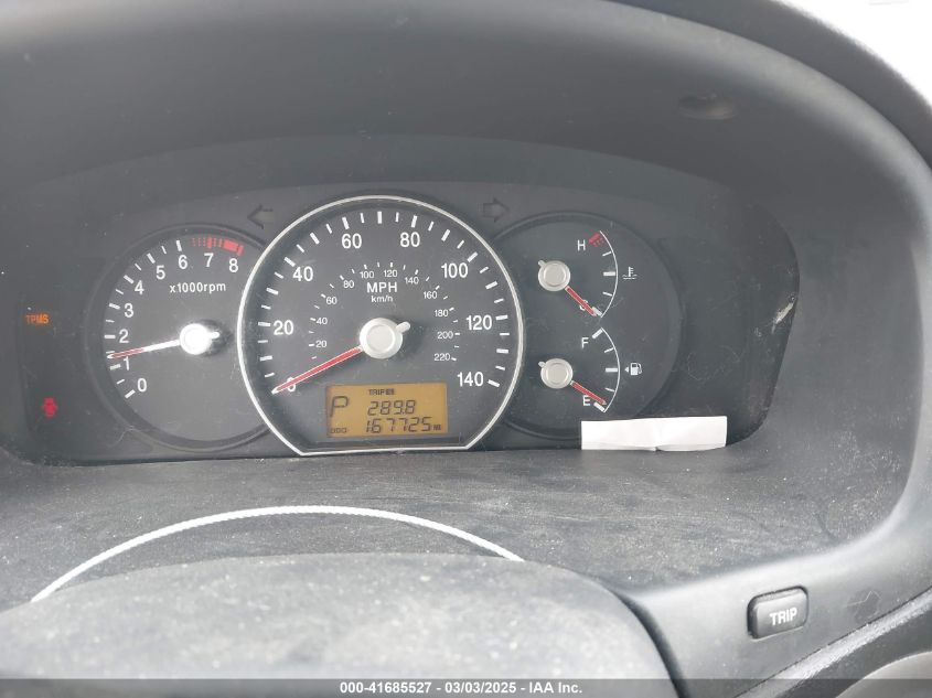 2008 Kia Rondo Lx VIN: KNAFG525087165199 Lot: 41685527