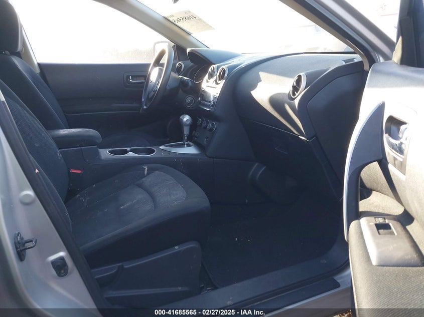2013 NISSAN ROGUE VIN: JN8AS5MT3DW538330