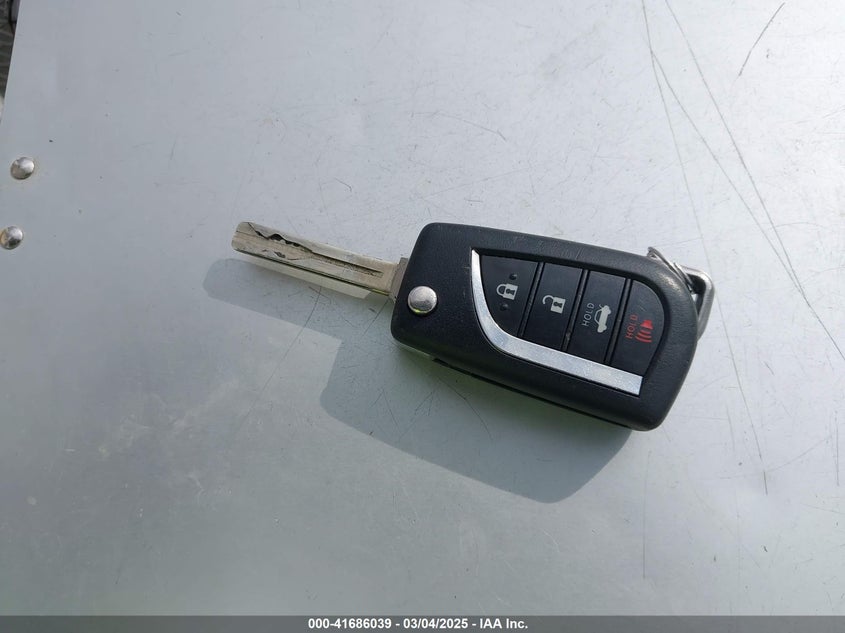 2020 TOYOTA CAMRY VIN: 4T1G11AK0LU978895
