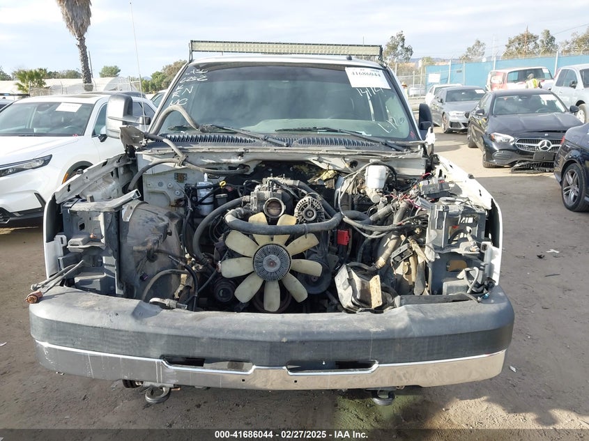 2006 CHEVROLET SILVERADO 2500HD VIN: 1GCHK23U96F121414