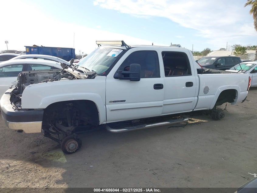 2006 CHEVROLET SILVERADO 2500HD VIN: 1GCHK23U96F121414