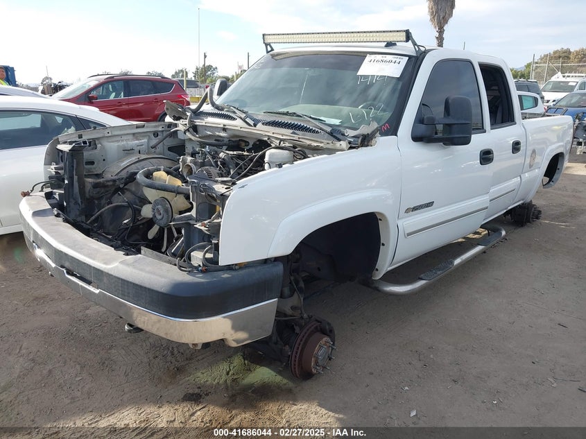 2006 CHEVROLET SILVERADO 2500HD VIN: 1GCHK23U96F121414