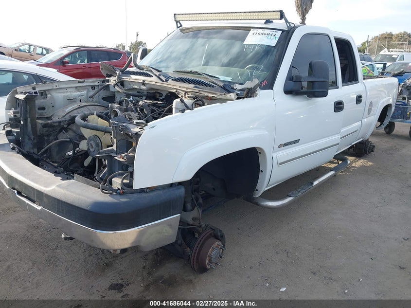 2006 CHEVROLET SILVERADO 2500HD VIN: 1GCHK23U96F121414