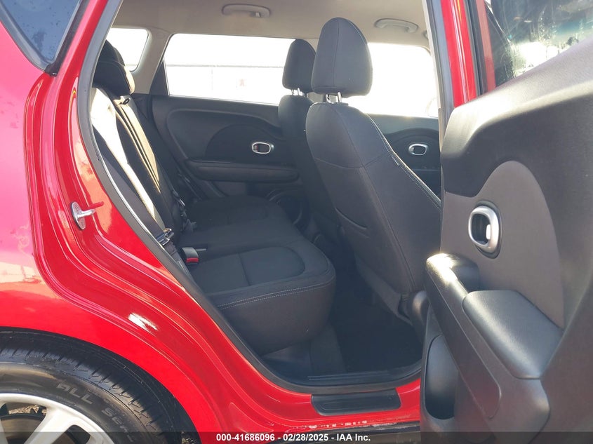 2018 KIA SOUL VIN: KNDJP3A58J7576231