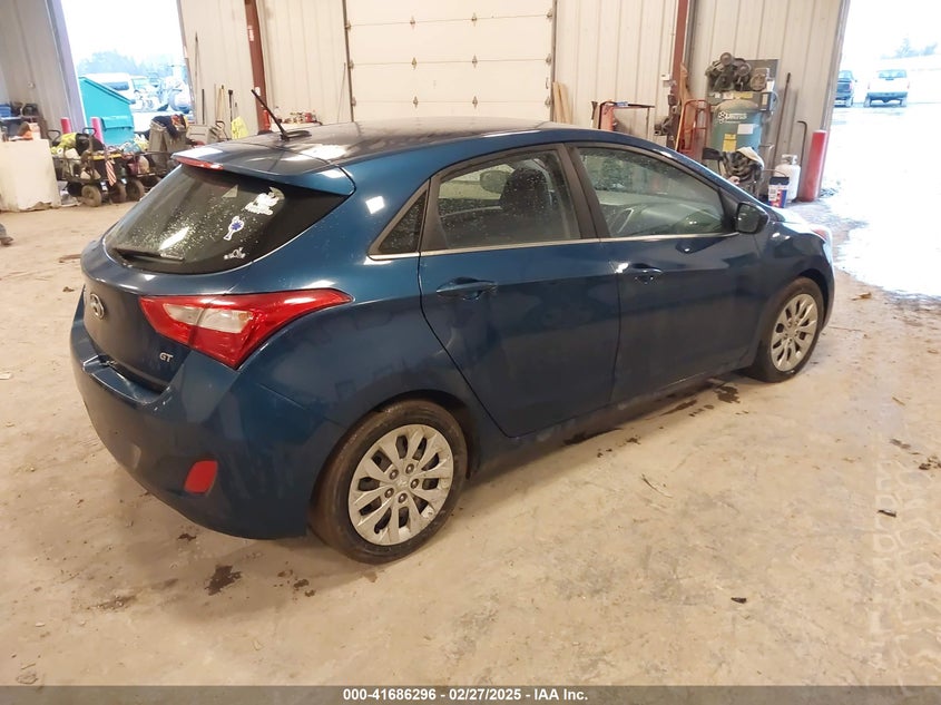 2016 HYUNDAI ELANTRA GT VIN: KMHD35LH6GU300745