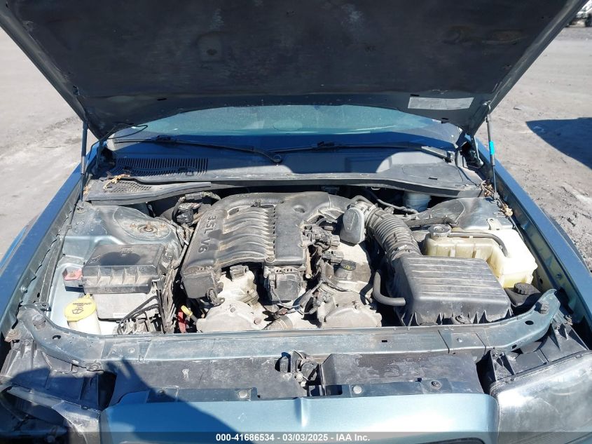 2005 Chrysler 300 Touring VIN: 2C3AA53G65H156526 Lot: 41686534