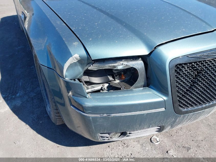 2005 Chrysler 300 Touring VIN: 2C3AA53G65H156526 Lot: 41686534