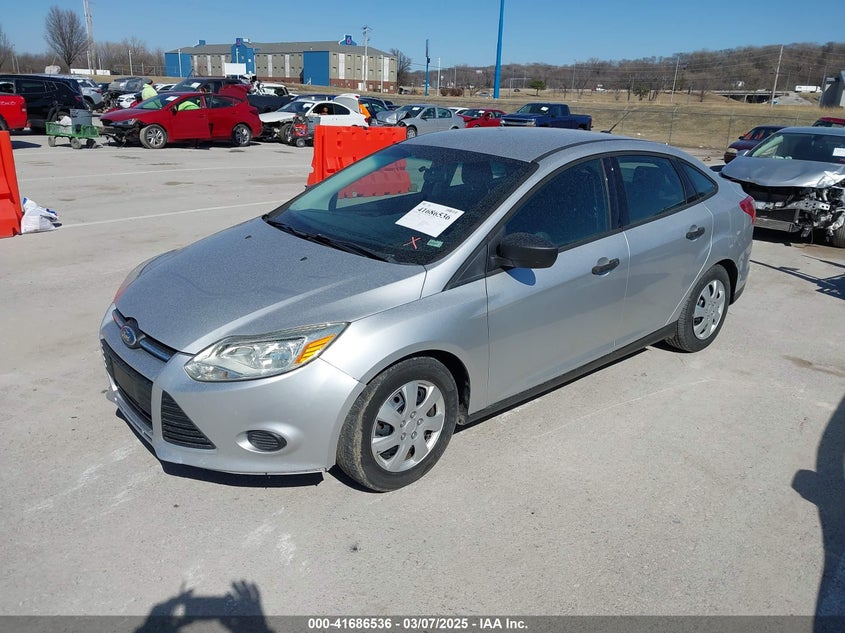 2012 FORD FOCUS VIN: 1FAHP3E21CL227295