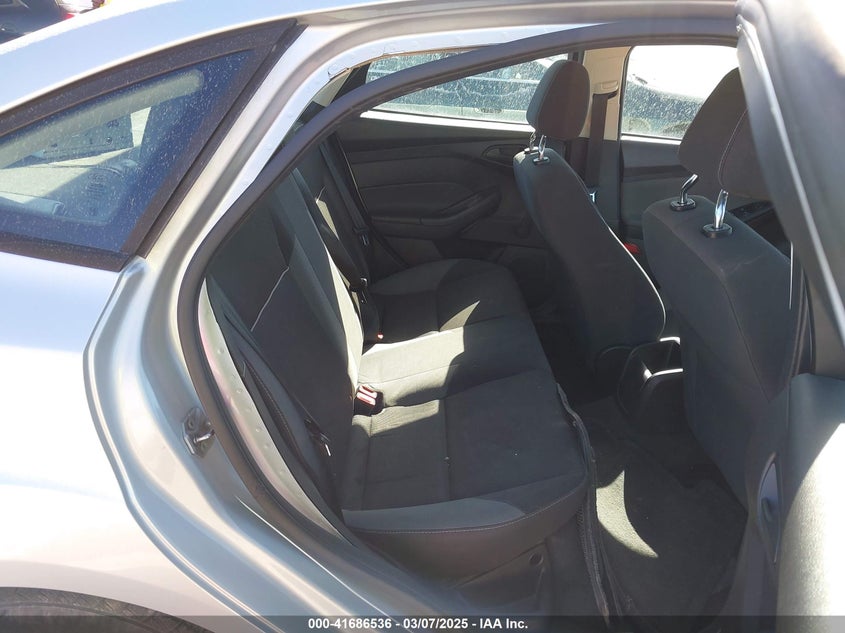2012 FORD FOCUS VIN: 1FAHP3E21CL227295