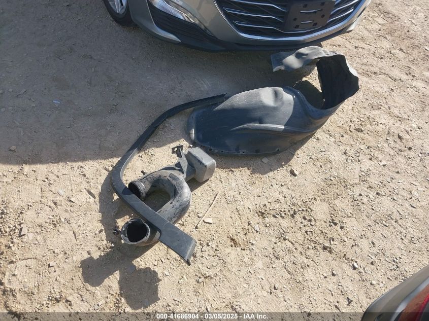 2017 Jeep Cherokee Latitude Fwd VIN: 1C4PJLCS0HW642799 Lot: 41817814