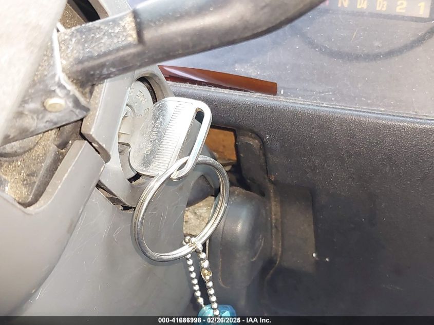 2005 Isuzu W3S042 Npr Gas Reg VIN: 4KLB4B1U45J800005 Lot: 41686996