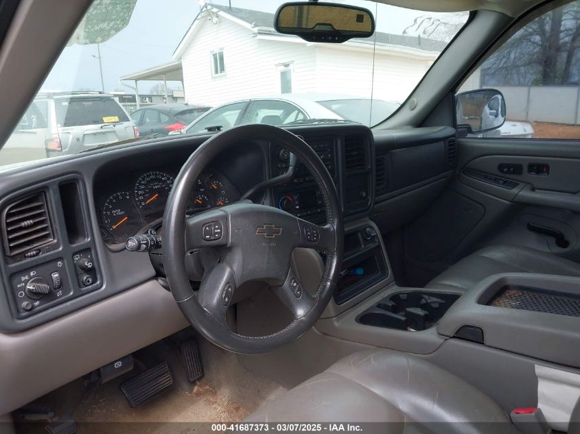 2004 Chevrolet Tahoe Lt VIN: 1GNEC13Z34J277598 Lot: 41687373