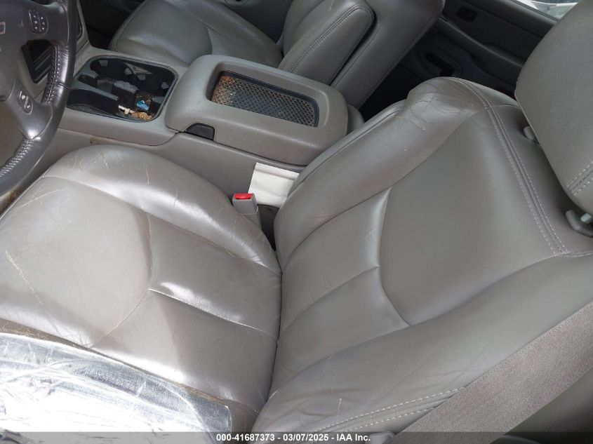 2004 Chevrolet Tahoe Lt VIN: 1GNEC13Z34J277598 Lot: 41687373