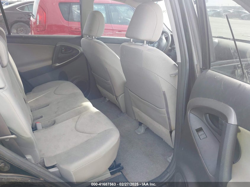 2009 TOYOTA RAV4 VIN: JTMZF33V69D006681