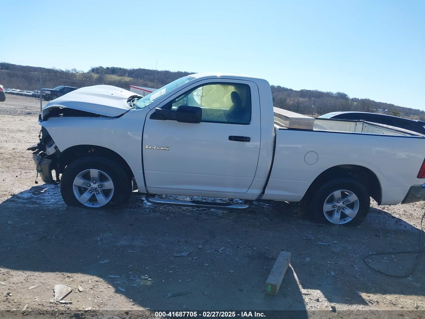 2009 DODGE RAM 1500 VIN: 1D3HB16K59J509284