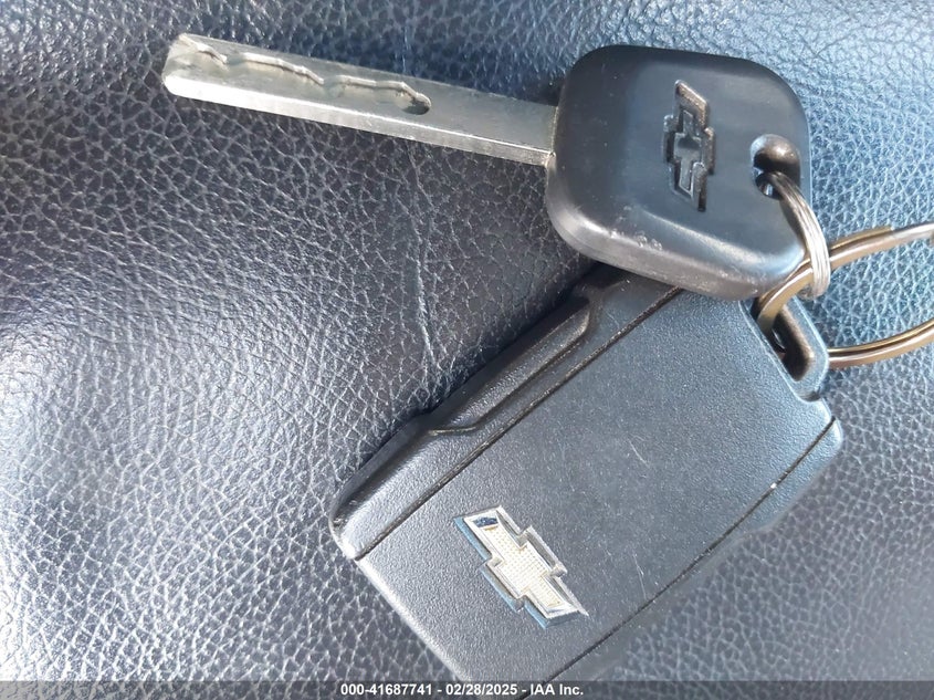 2017 CHEVROLET SUBURBAN LT - 1GNSKHKC1HR159584