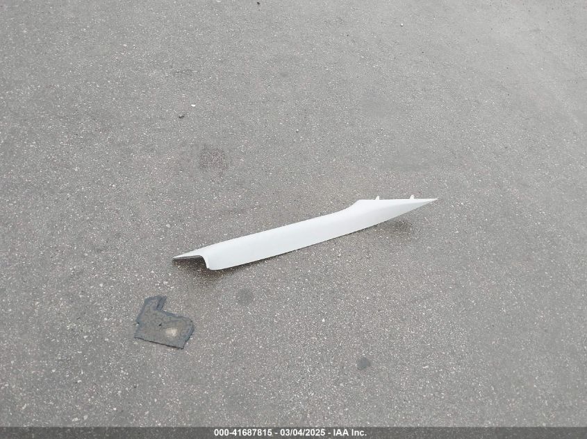 2005 Ford Taurus Se VIN: 1FAFP53205A212470 Lot: 41687815