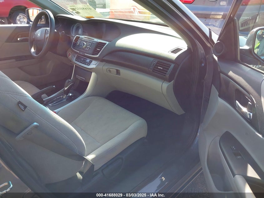 2015 HONDA ACCORD VIN: 1HGCR2F71FA106836