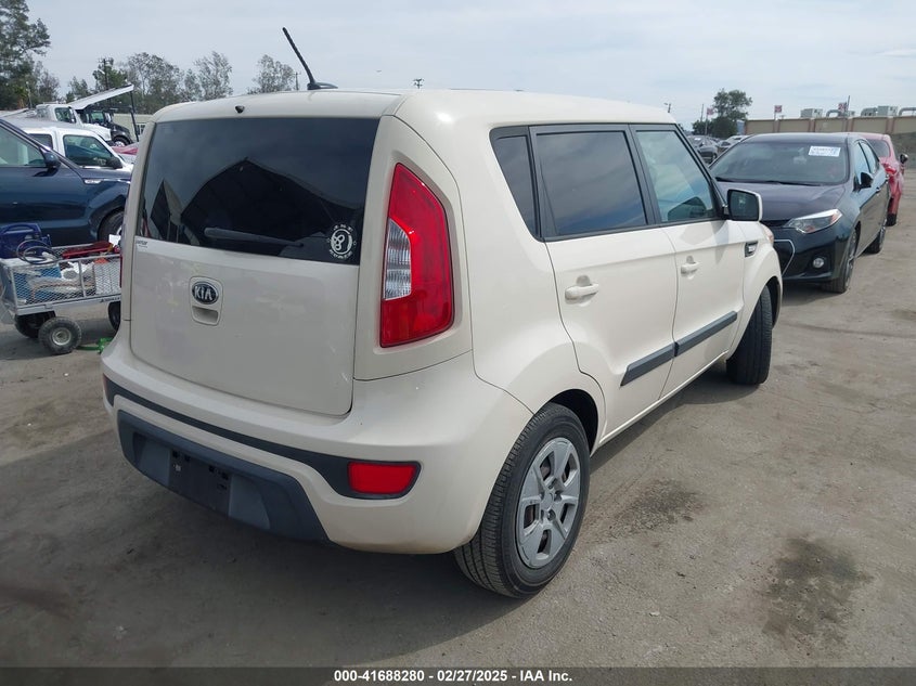2013 KIA SOUL VIN: KNDJT2A56D7756480