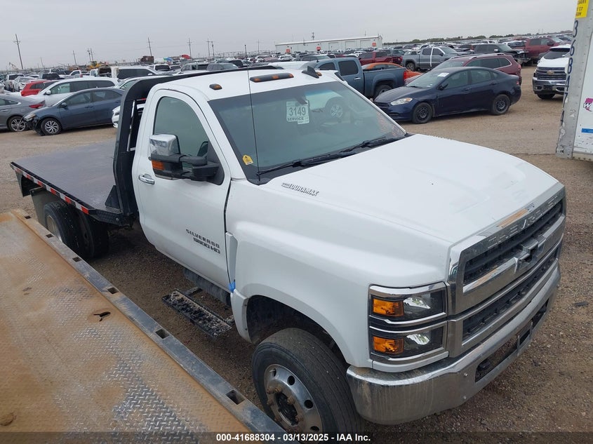 2022 CHEVROLET SILVERADO 4500HD  (VIN: 1HTKJPVK0NH375956)