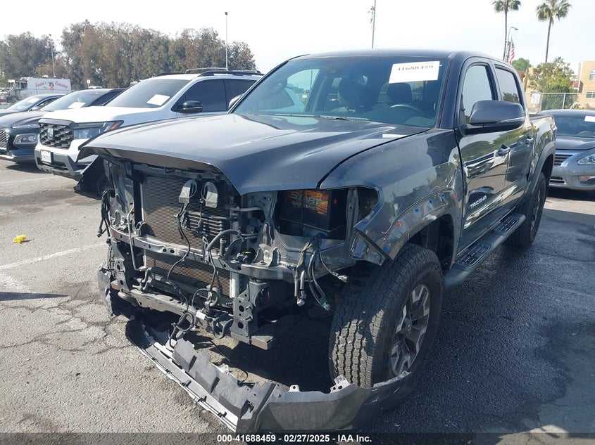 2018 TOYOTA TACOMA VIN: 3TMAZ5CN9JM077463