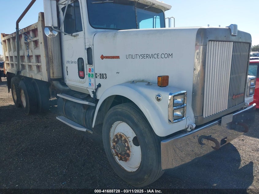 2HSFBGTR0KC019996 INTERNATIONAL 9300 Photo 1