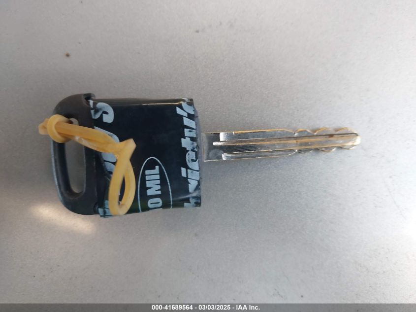 2007 Toyota Corolla Ce VIN: 1NXBR32E77Z795586 Lot: 41689564