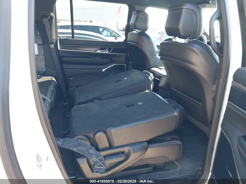 2024 JEEP WAGONEER VIN: 1C4SJRBP6RS135179
