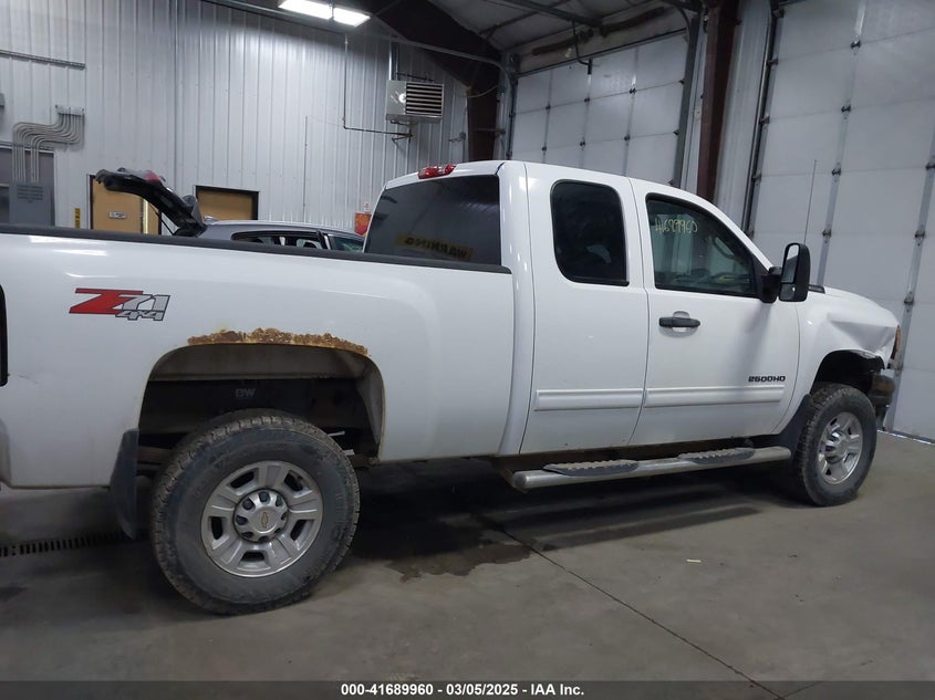 2010 CHEVROLET SILVERADO 2500HD VIN: 1GC5KXBG0AZ239984