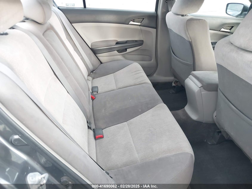 2008 HONDA ACCORD VIN: 1HGCP264X8A108583