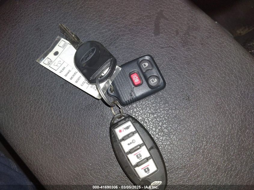 2010 Ford F-150 Fx2 Sport/Lariat/Xl/Xlt VIN: 1FTFX1CV1AKC01690 Lot: 41690306