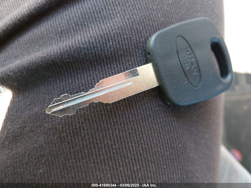 2000 Mercury Grand Marquis Ls VIN: 2MEFM75W5YX721415 Lot: 41690344