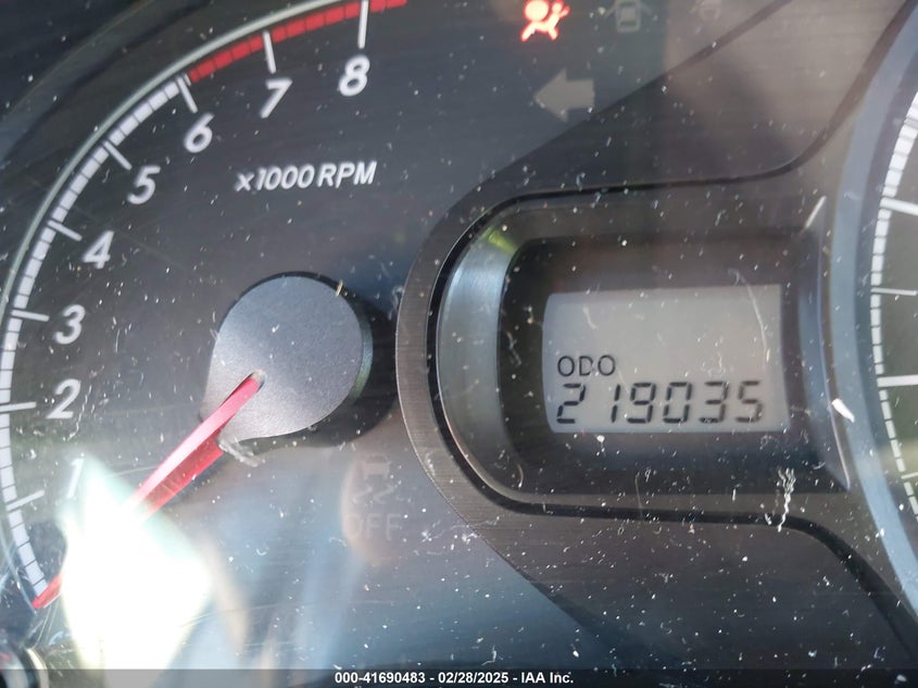 2011 Toyota Sienna VIN: 5TDKA3DC9BS001403 Lot: 41690483