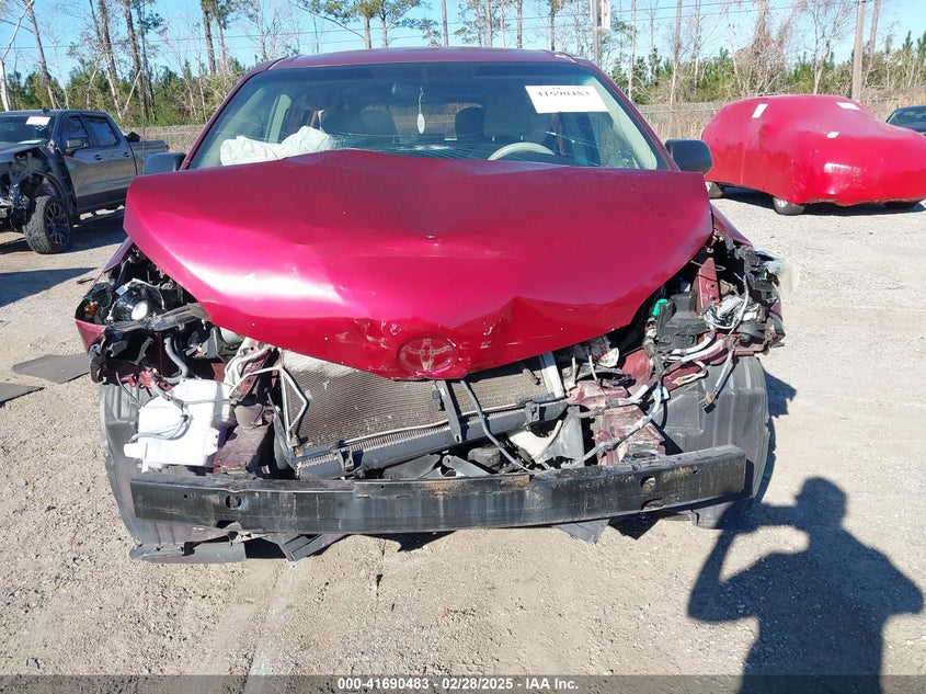 2011 Toyota Sienna VIN: 5TDKA3DC9BS001403 Lot: 41690483