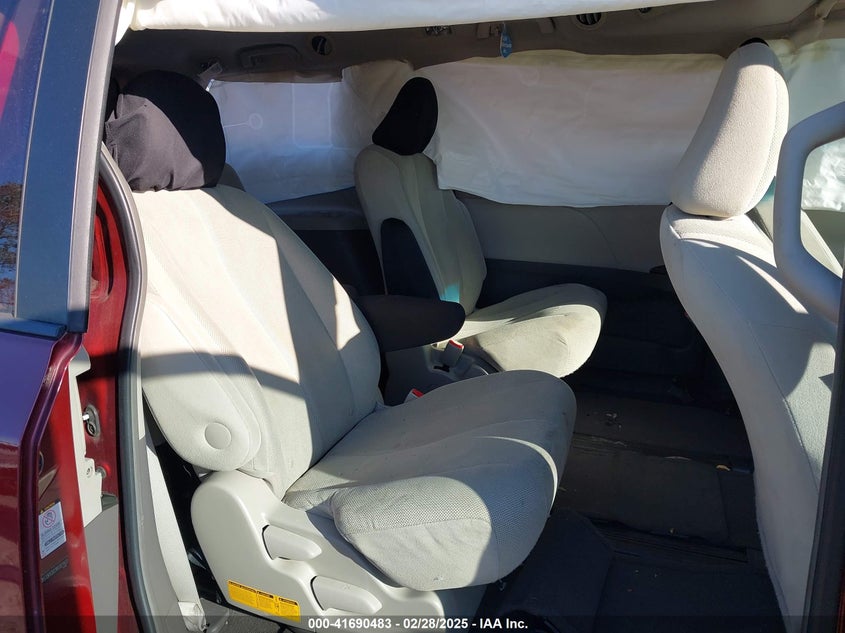 2011 Toyota Sienna VIN: 5TDKA3DC9BS001403 Lot: 41690483