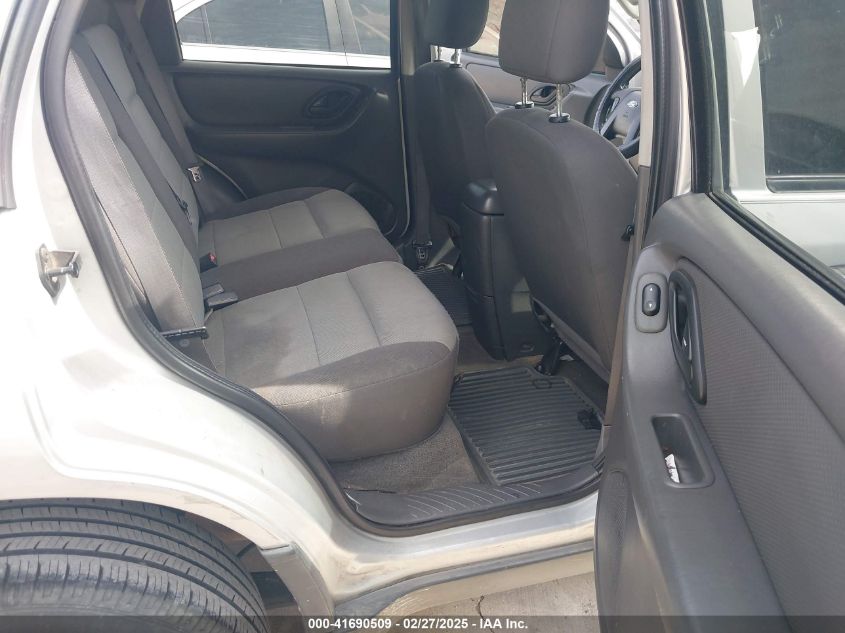 2005 Ford Escape Xls VIN: 1FMYU02Z05KC81128 Lot: 41690509