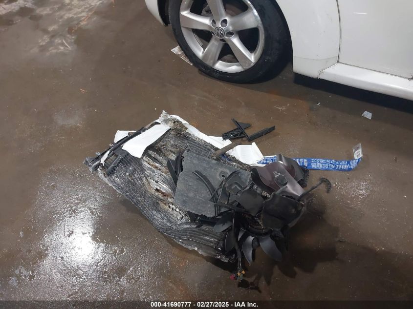 2008 Volkswagen New Beetle Black Tie Edition/Triple White VIN: 3VWFG31C98M510353 Lot: 41690777