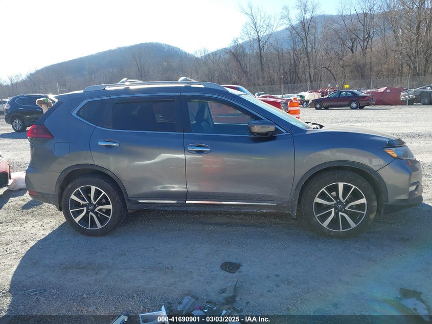 2019 NISSAN ROGUE SL - 5N1AT2MV3KC758621