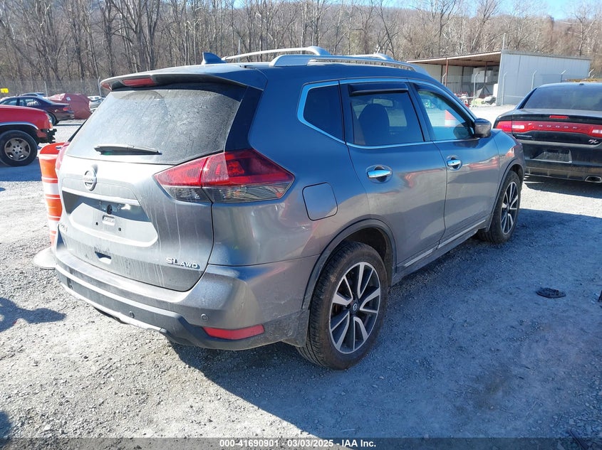 2019 NISSAN ROGUE SL - 5N1AT2MV3KC758621