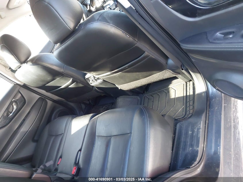 2019 NISSAN ROGUE SL - 5N1AT2MV3KC758621