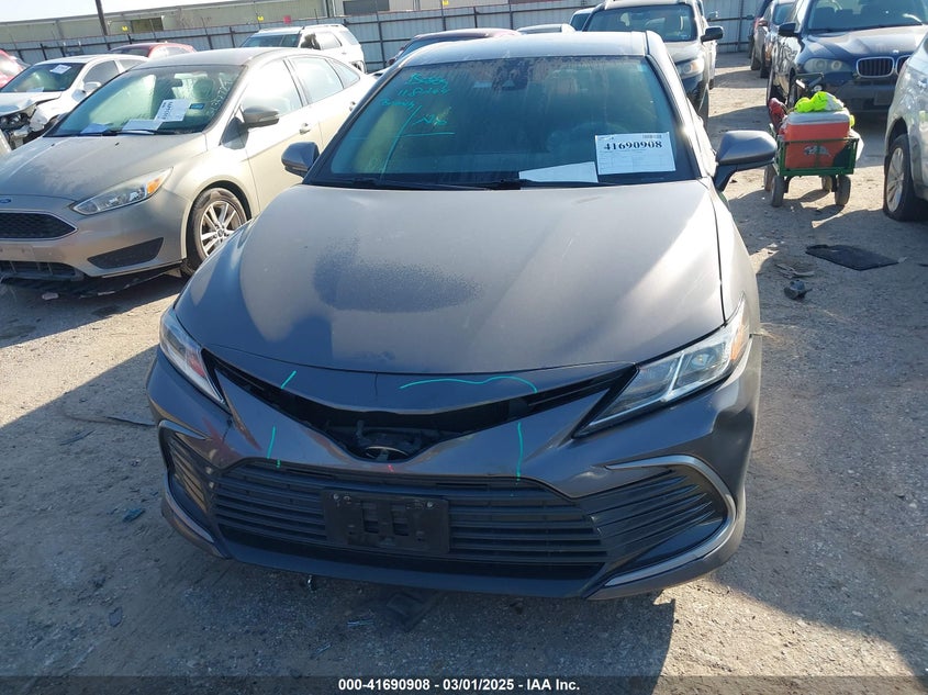 2022 TOYOTA CAMRY LE - 4T1C11AK2NU632204