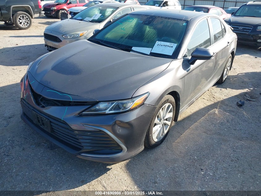2022 TOYOTA CAMRY LE - 4T1C11AK2NU632204