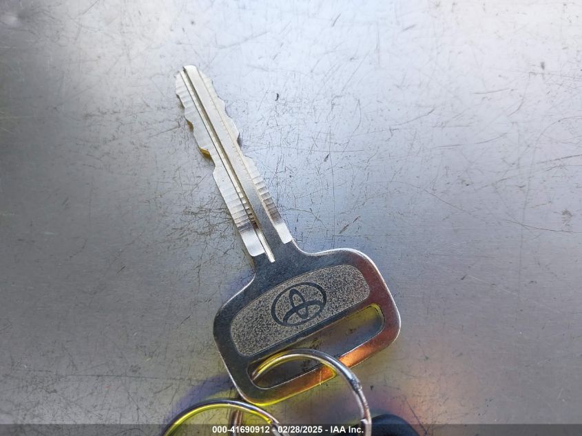 2001 Toyota Corolla Ce/Le/S VIN: 1NXBR12E21Z506156 Lot: 41690912