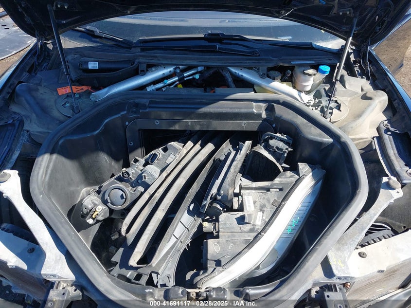 2014 TESLA MODEL S VIN: 5YJSA1H16EFP50410