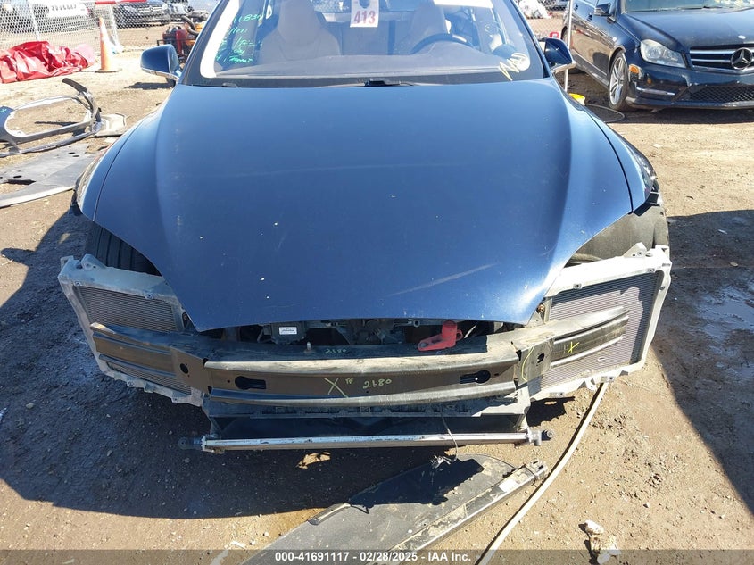 2014 TESLA MODEL S VIN: 5YJSA1H16EFP50410