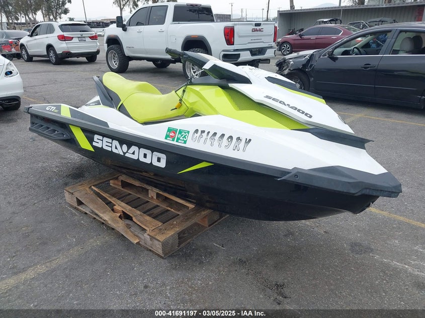 2016 Bombardier Jet Ski white null null 00000YDV34512C616 photo #1