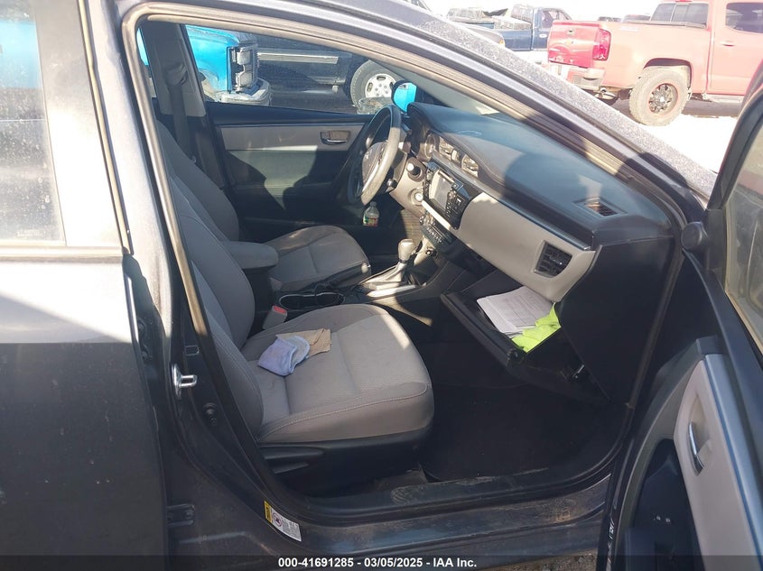 2016 TOYOTA COROLLA VIN: 5YFBURHE3GP539570