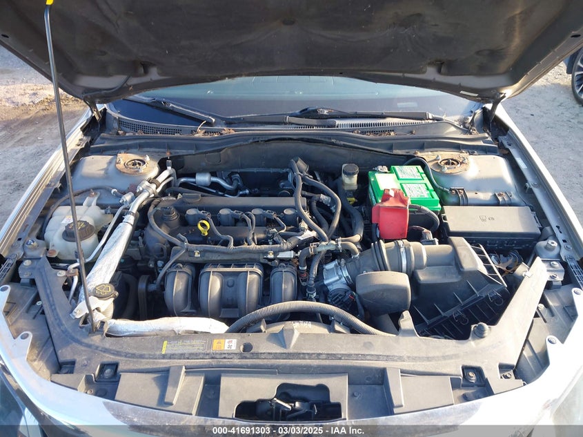2010 FORD FUSION VIN: 3FAHP0JA3AR326999