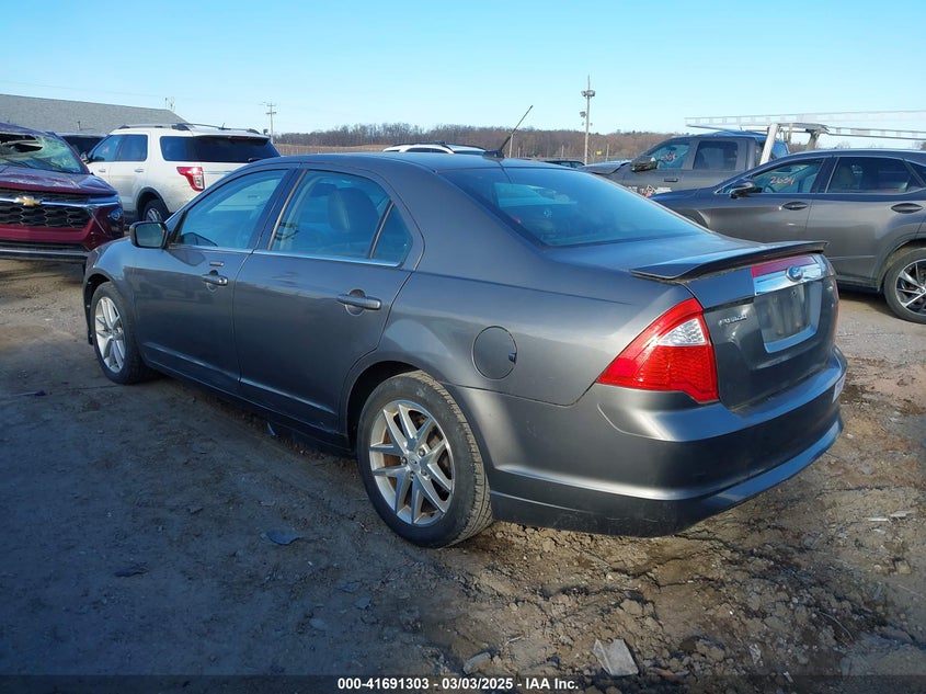 2010 FORD FUSION VIN: 3FAHP0JA3AR326999
